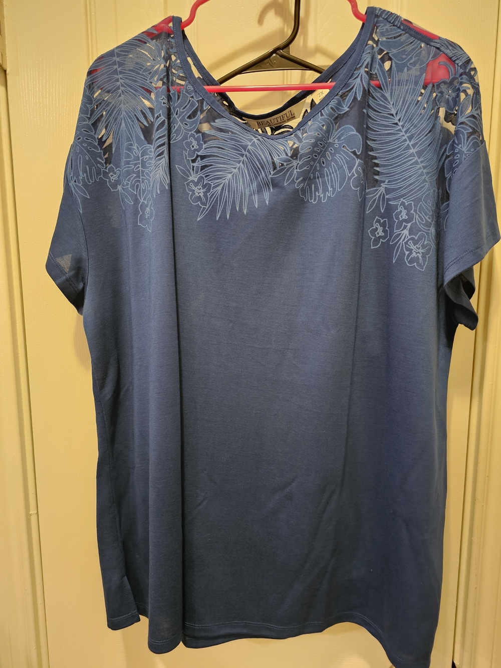 NWOT LAWRENCE ZARIAN Tropical Cutout Top